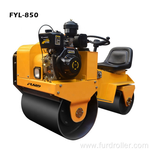 Flexible Operating 700kg Vibratory Smooth Road Roller For Soil